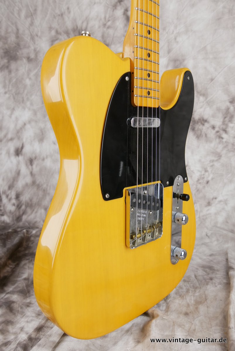 Fender-Telecaster-AVRI-1952-Reissue-1999-005.JPG