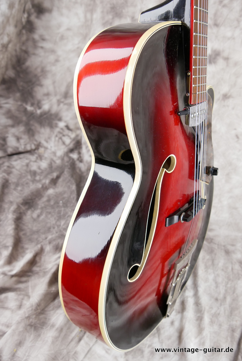 img/vintage/4301/Framus_Black_Rose_Deluxe_red_burst_1953-005.JPG