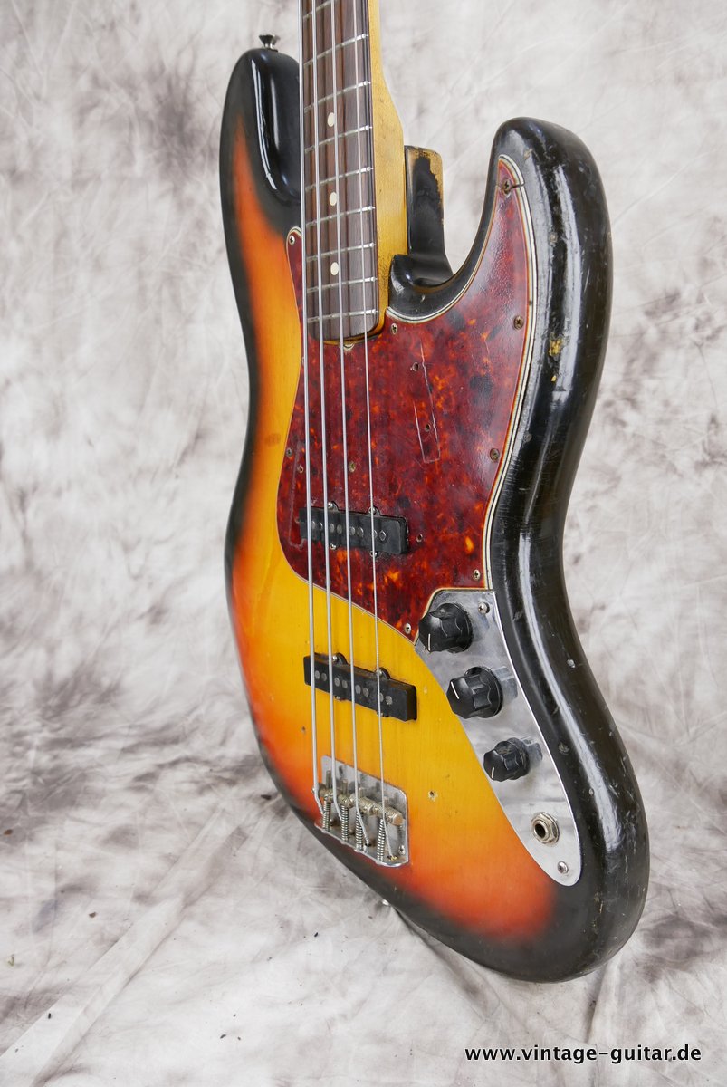 Fender-Jazz-Bass-1965-sunburst-006.JPG