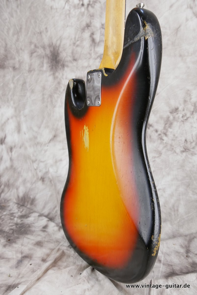 Fender-Jazz-Bass-1965-sunburst-008.JPG