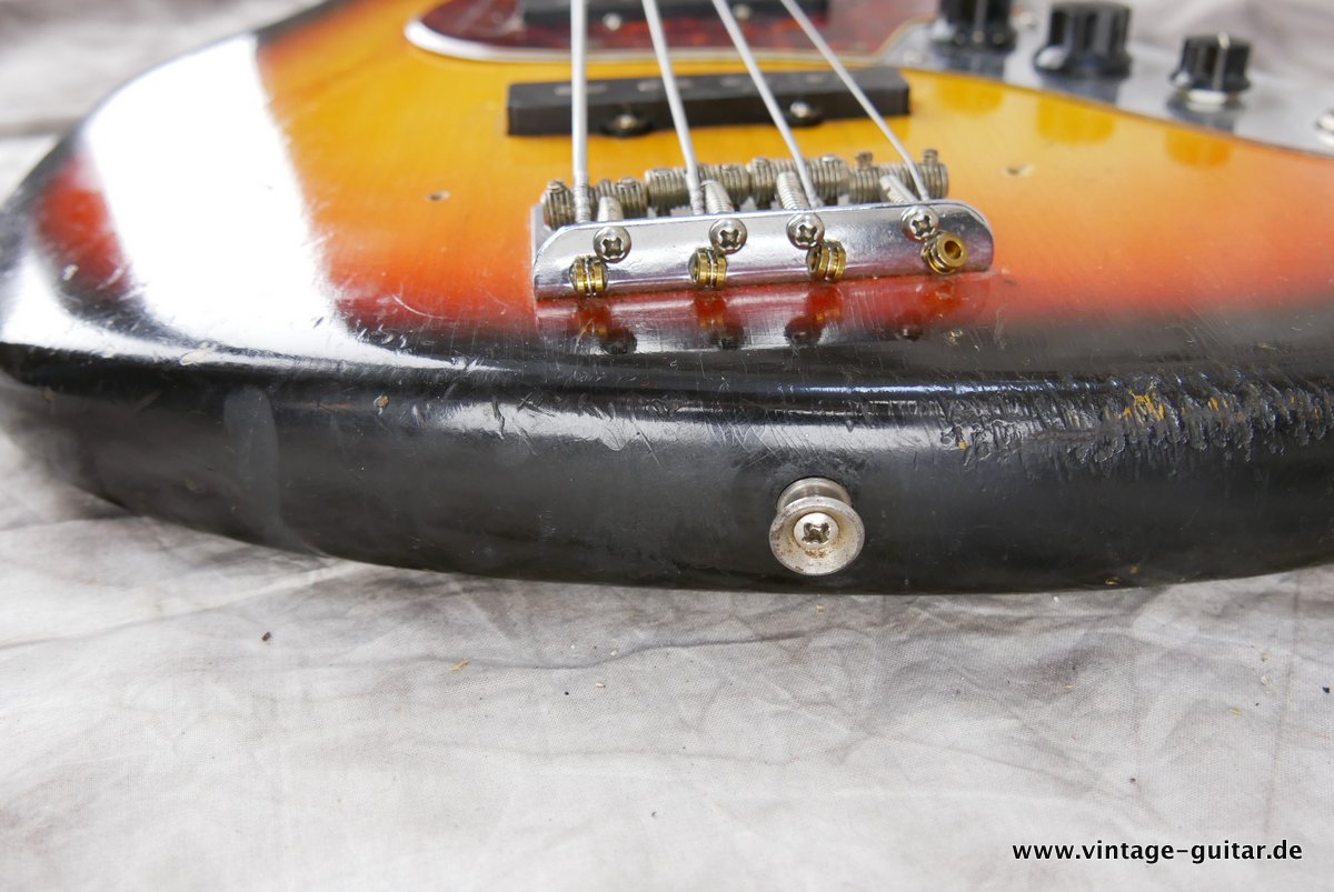 Fender-Jazz-Bass-1965-sunburst-017.JPG
