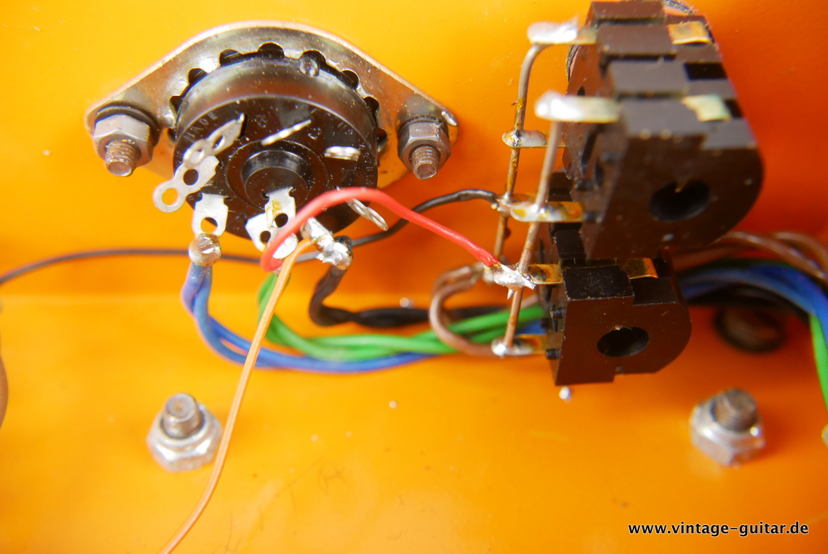 Orange_OR_120_Overdrive_Mastervolume_1977-016.JPG