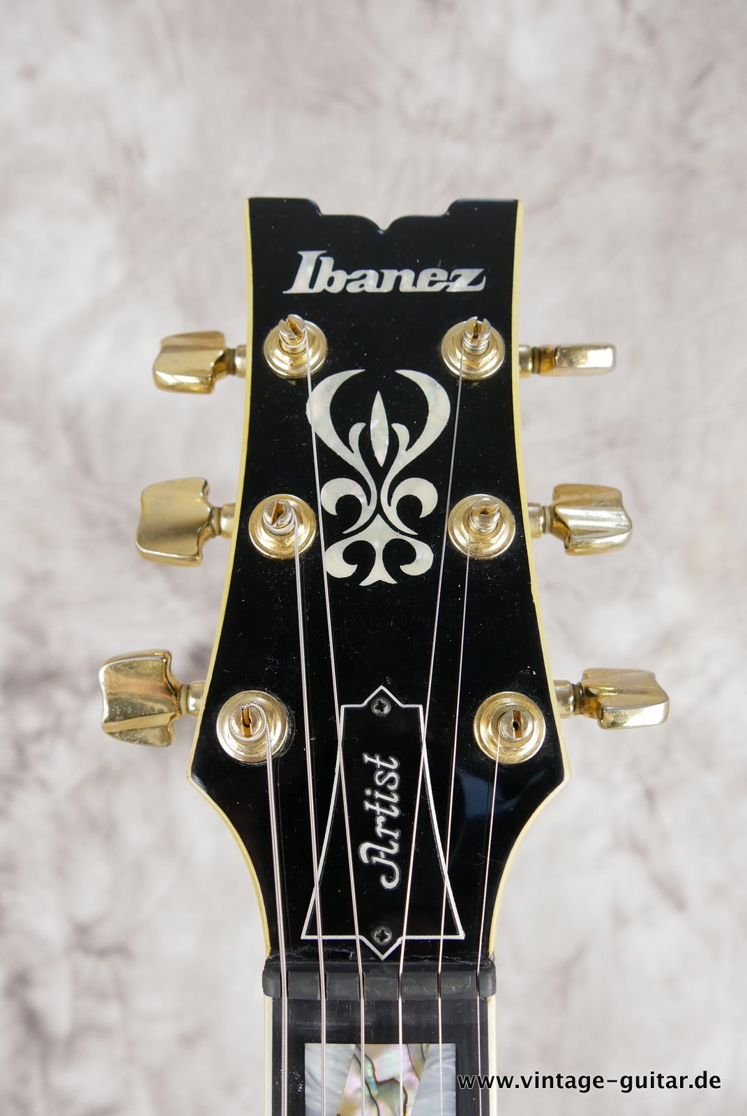 Ibanez-AM_255_Stagemaster_sunburst_1983-009.JPG