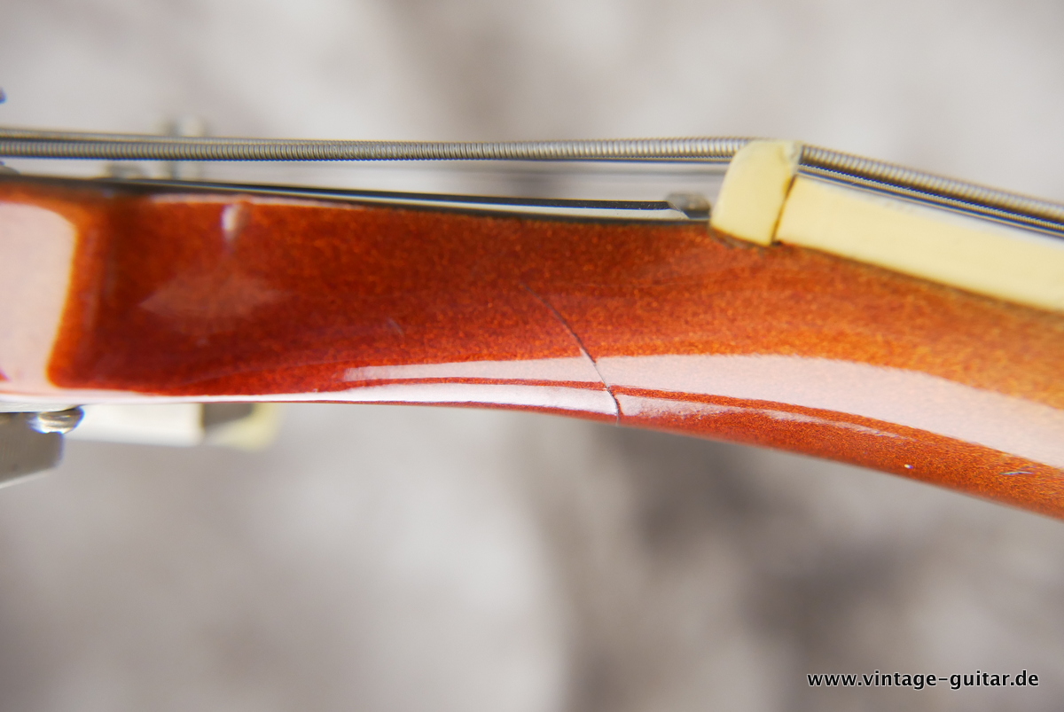 img/vintage/4323/Gibson_ES_335_sparkling_burgundy_1968-016.JPG