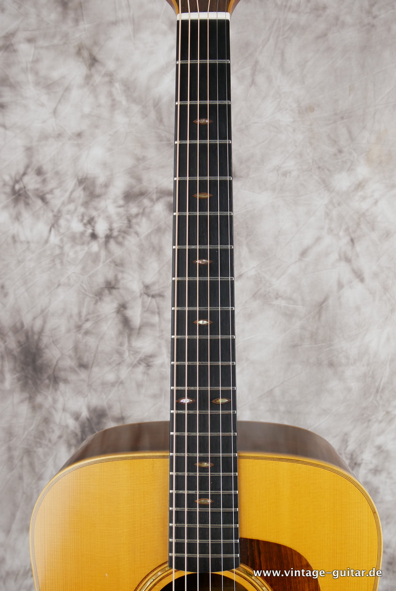 img/vintage/4327/Washburn_D_70_natural_Japan_1988-011.JPG