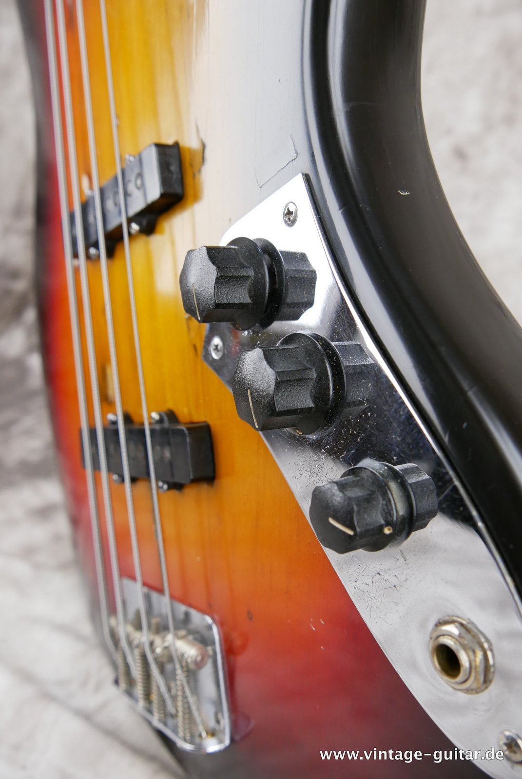 Fender-Jazz-Bass-1963-fretless-Jaco-Pastorius-022.JPG