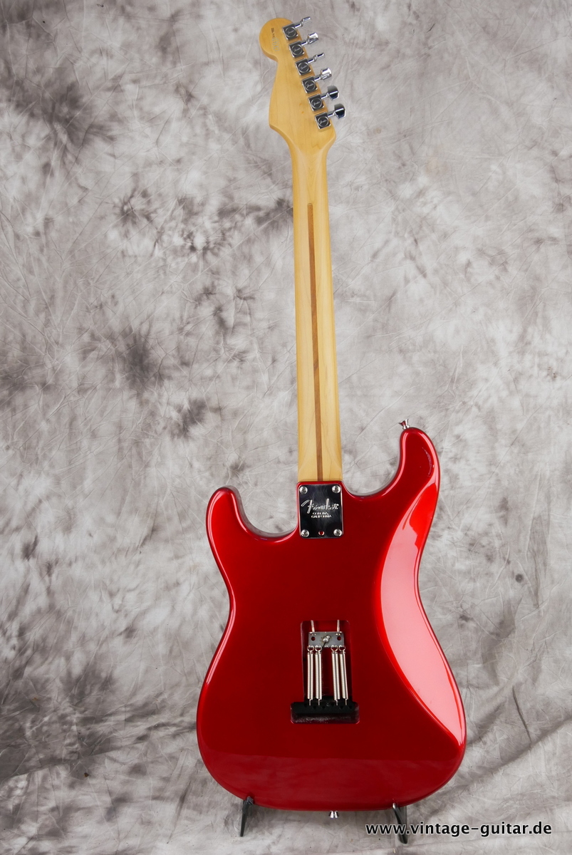 Fender_Stratocaster_USA_Neck_Rockinger_Body_CAR_1998-002.JPG