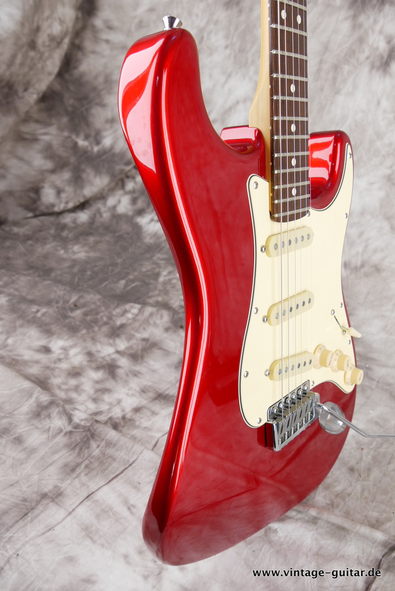Fender_Stratocaster_USA_Neck_Rockinger_Body_CAR_1998-005.JPG