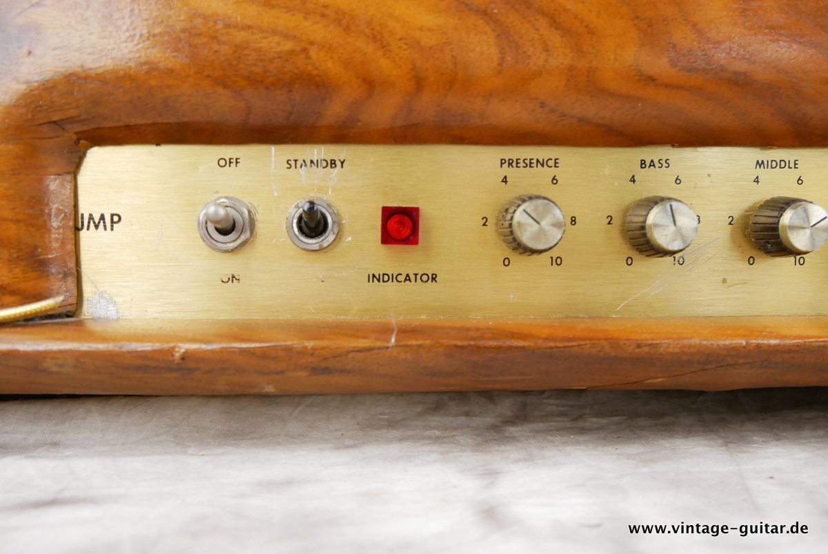 Marshall_JMP_1987_50W_wooden_housing_1972-006.JPG