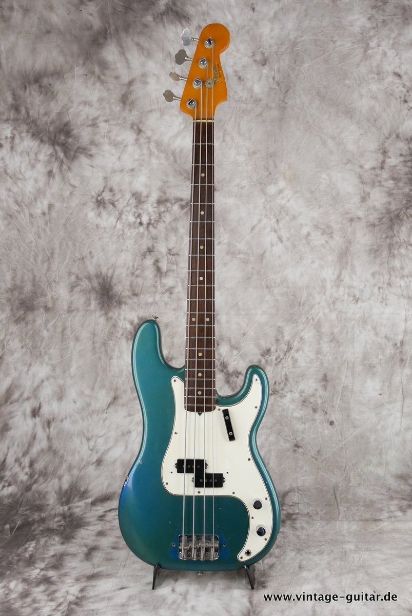Blue fender outlet precision bass