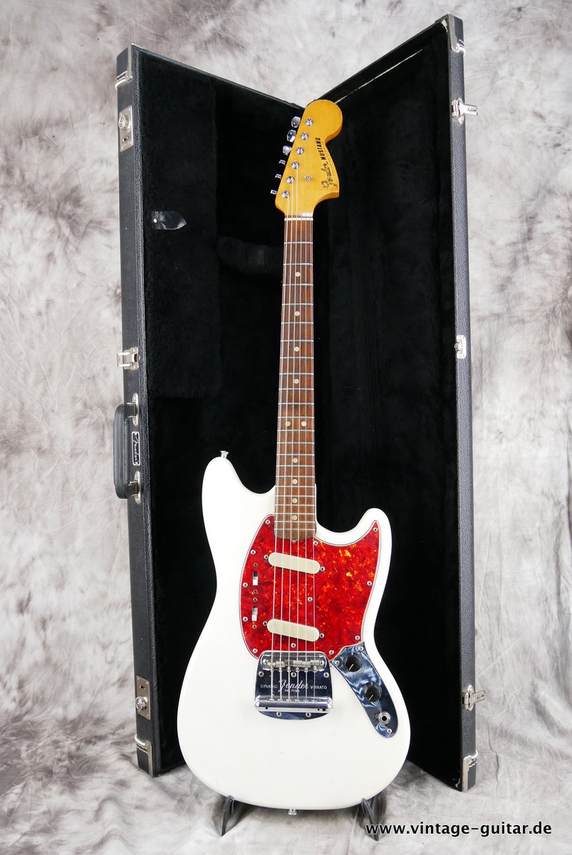 Fender-Mustang-1966-white-018.JPG