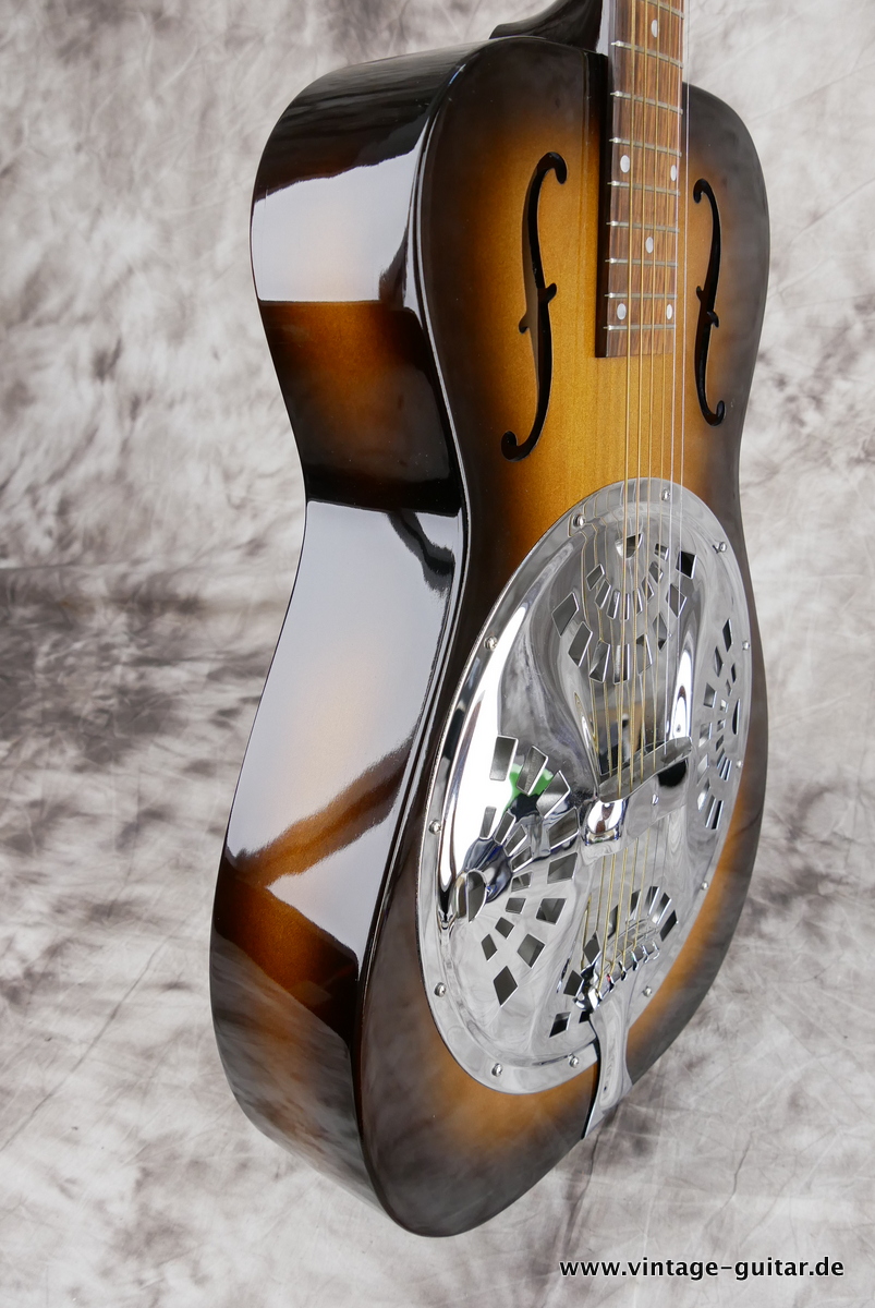 Dobro_F_60_round_neck_USA_sunburst_1994-005.JPG