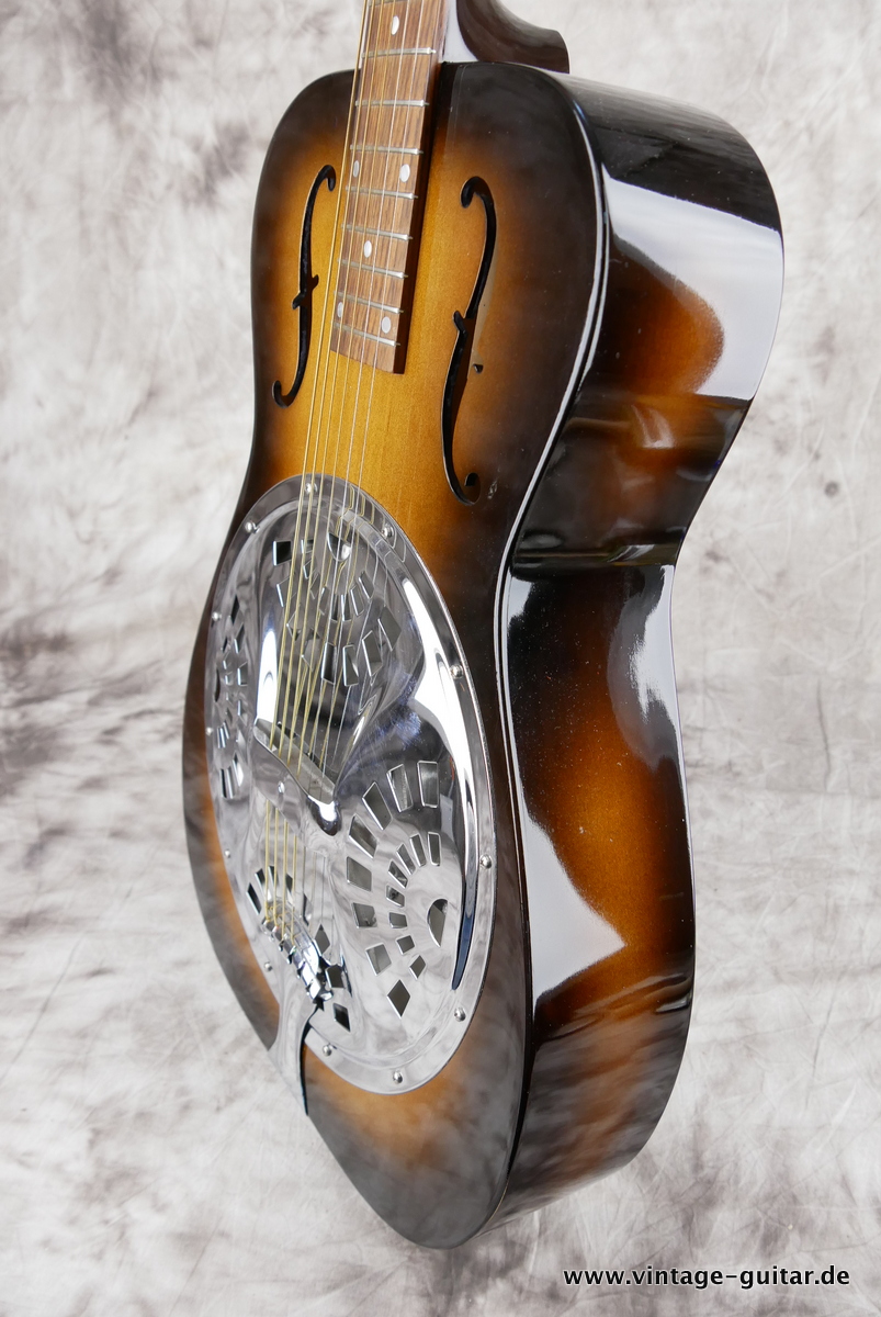 Dobro_F_60_round_neck_USA_sunburst_1994-006.JPG