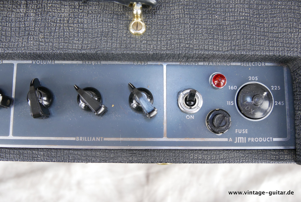 Vox_AC_50_Foundation_Bass_cab_1x18_1965-008.JPG