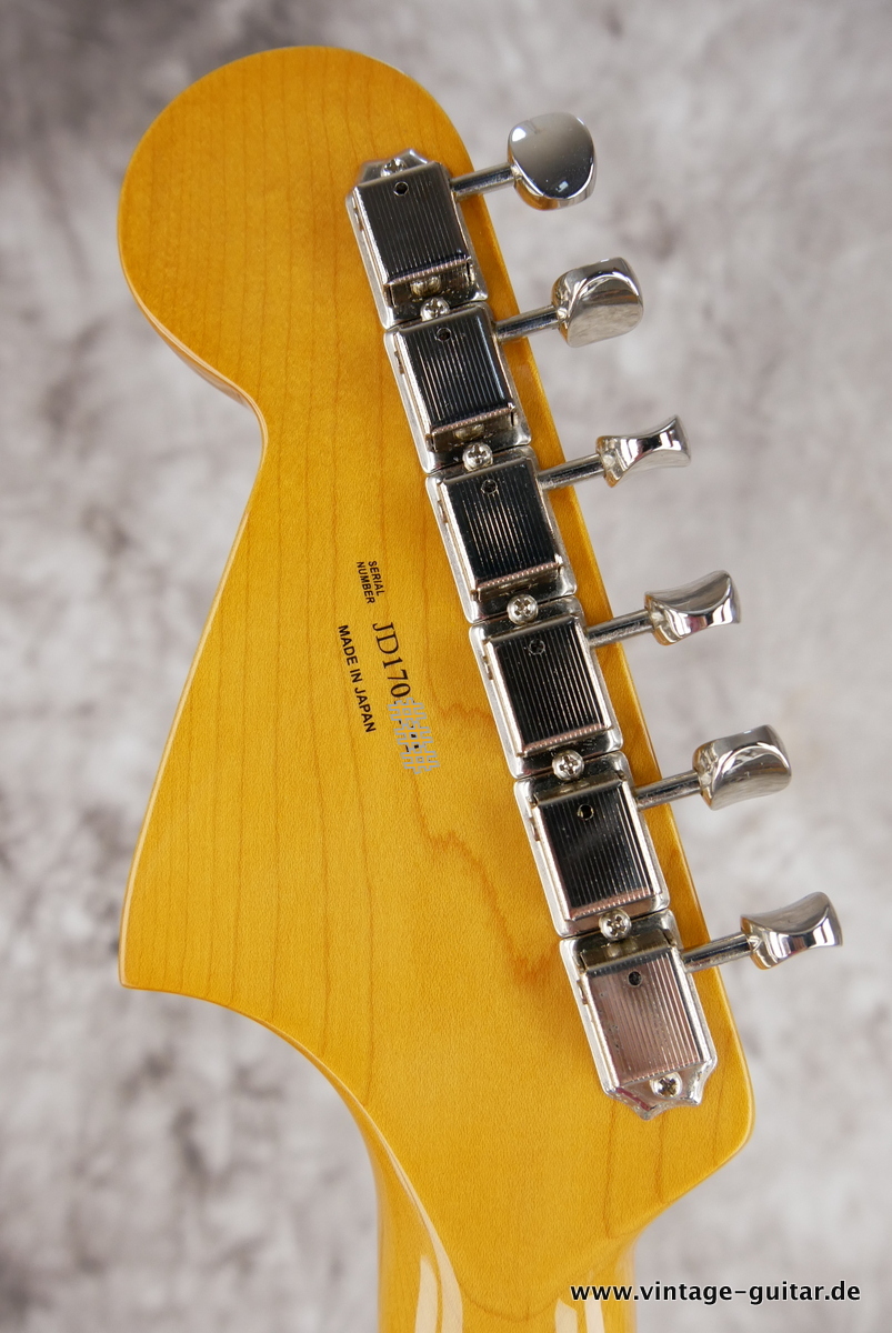 img/vintage/4357/Fender_Jaguar_Japan_daphne_blue_2017-012.JPG