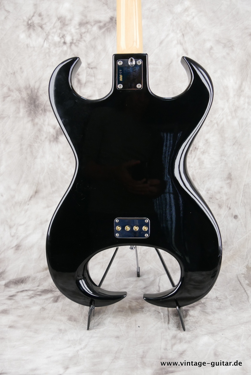 img/vintage/4359/Burns_Scorpion_black_1981-004.JPG