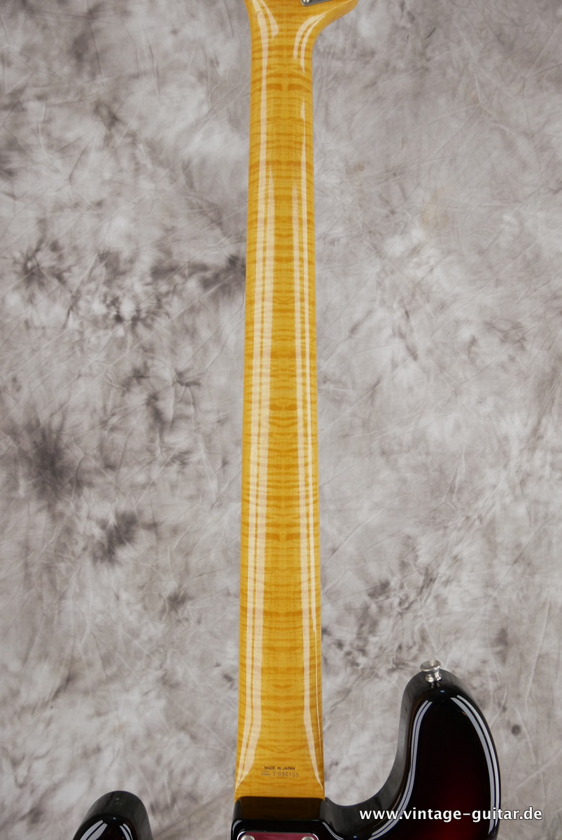 img/vintage/4360/Fender_Precision_Bass_Foto_Flame_1994-012.JPG