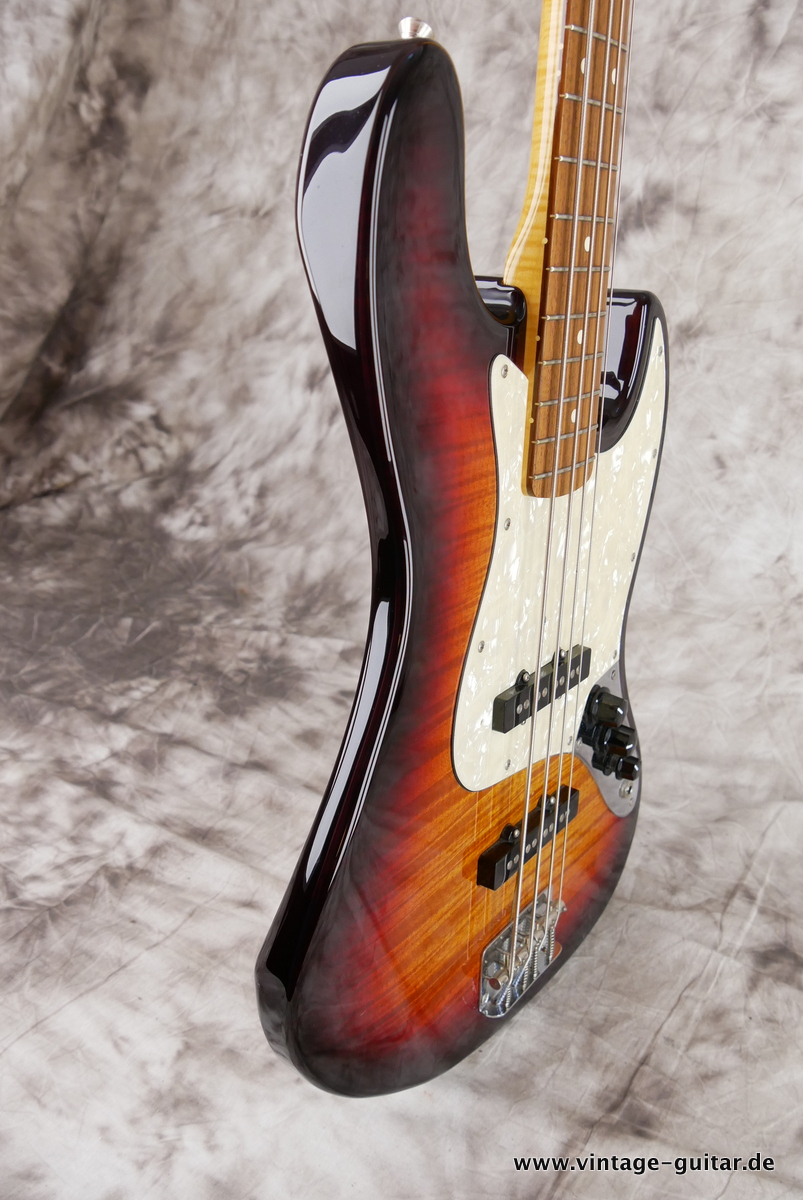 Fender_Jazz_Bass_Foto_Flame_sunburst_1994-005.JPG