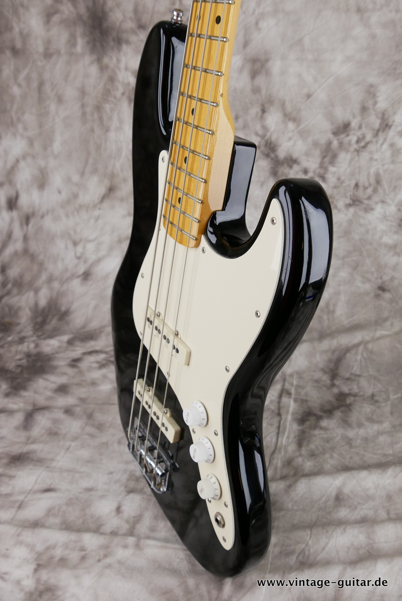 img/vintage/4364/Fender_Jazz_Bass_USA_black_1983-006.JPG