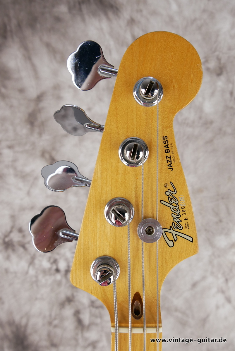 img/vintage/4364/Fender_Jazz_Bass_USA_black_1983-009.JPG