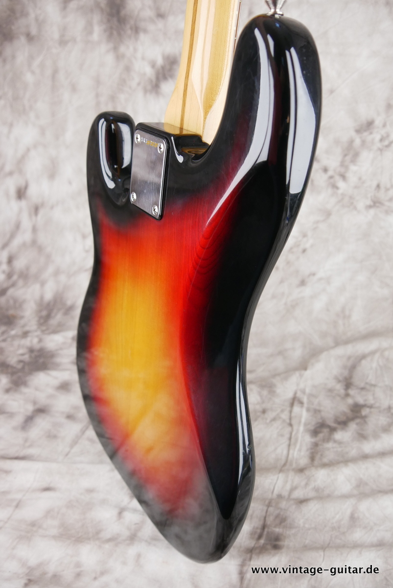 img/vintage/4367/Fender_Squier_Precision_Bass_Japan_sunburst_1984-008.JPG