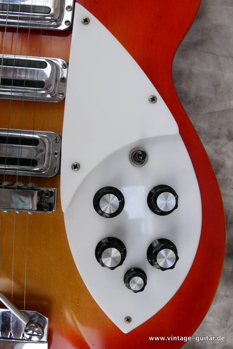 Rickenbacker_345_Rose_Morris_1998_fireglo_1967-016.JPG