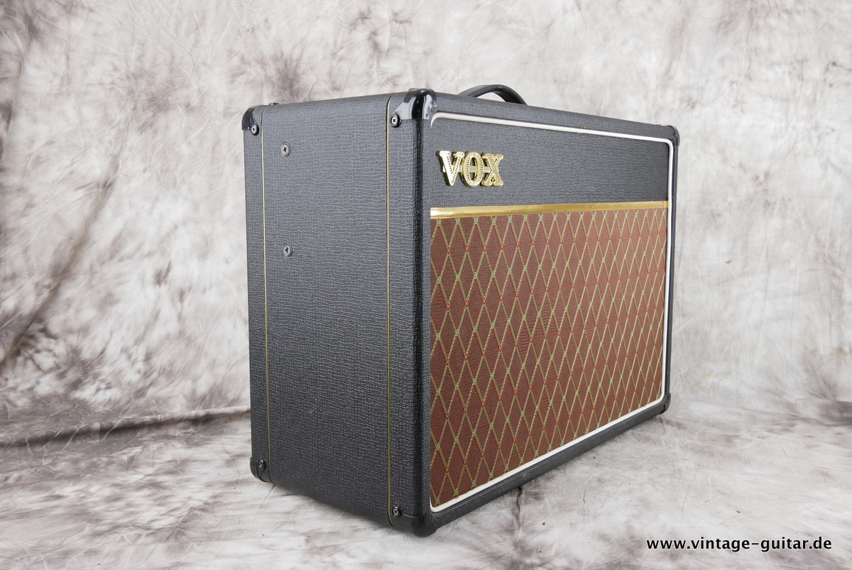 Vox_AC_15_2001-003.JPG