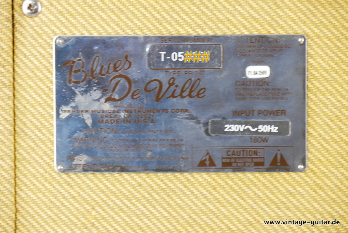 img/vintage/4383/Fender_Blues_De_Ville_Tweed_1993-008.JPG