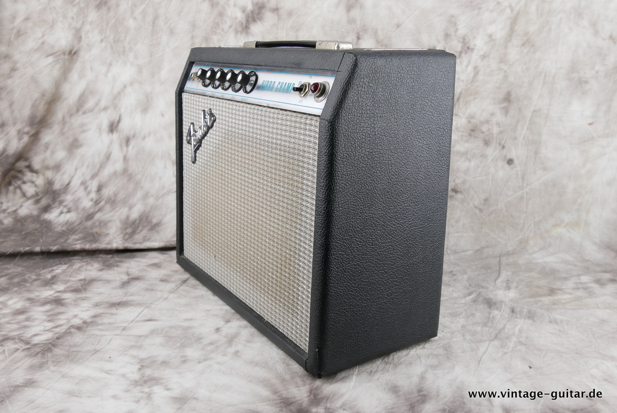 Fender_Vibro_Champ_silverface_1978-004.JPG