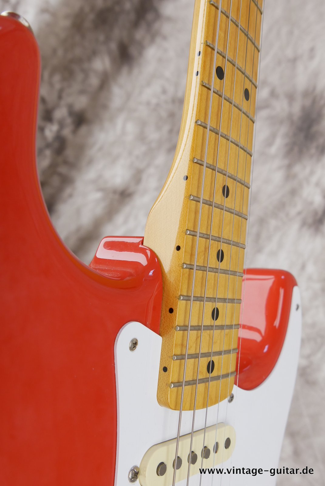 Fender-Stratocaster-Classic-50s-fiesta-red-014.JPG