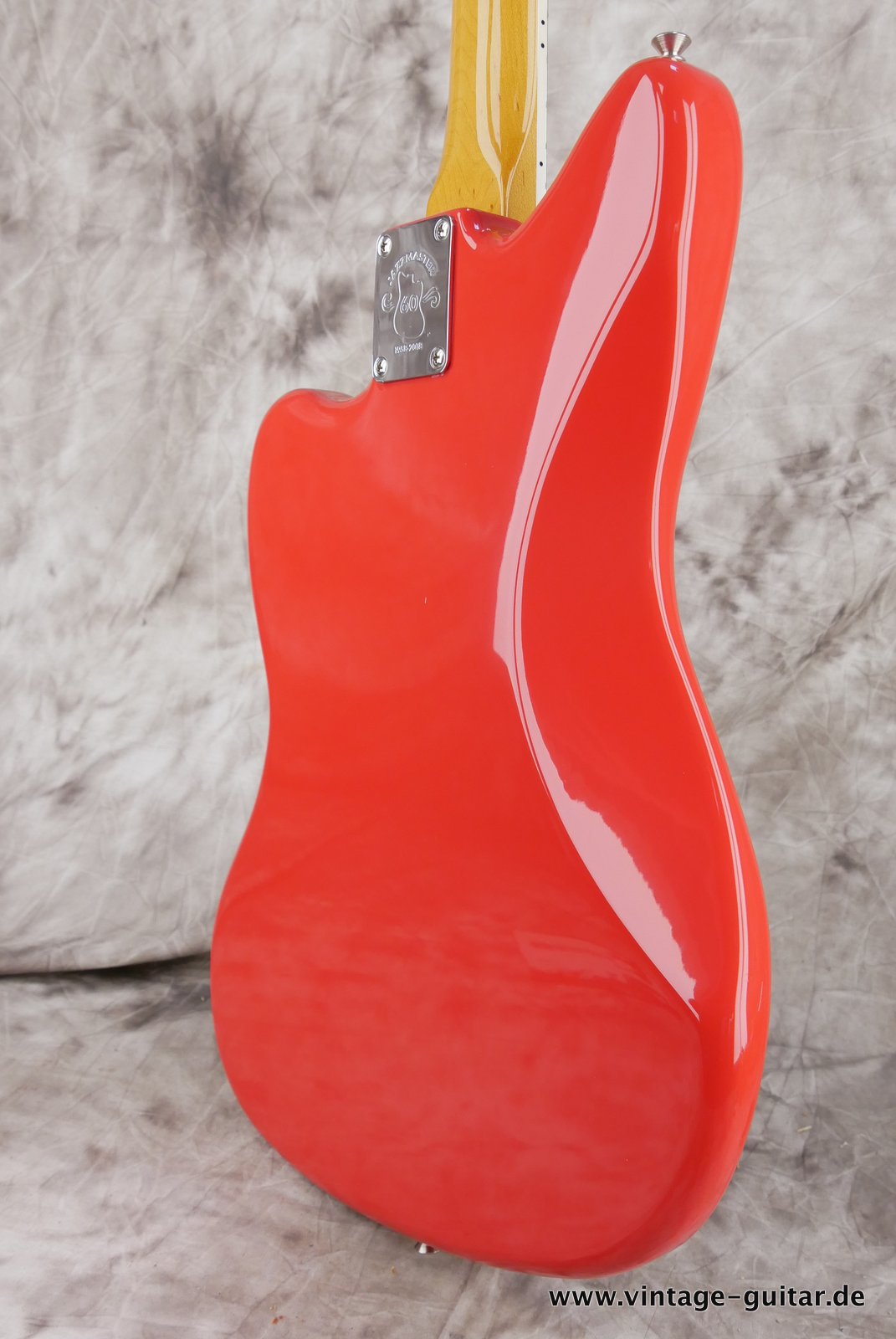 Fender-Jazzmaster-Classic-60s-fiesta-red-008.JPG