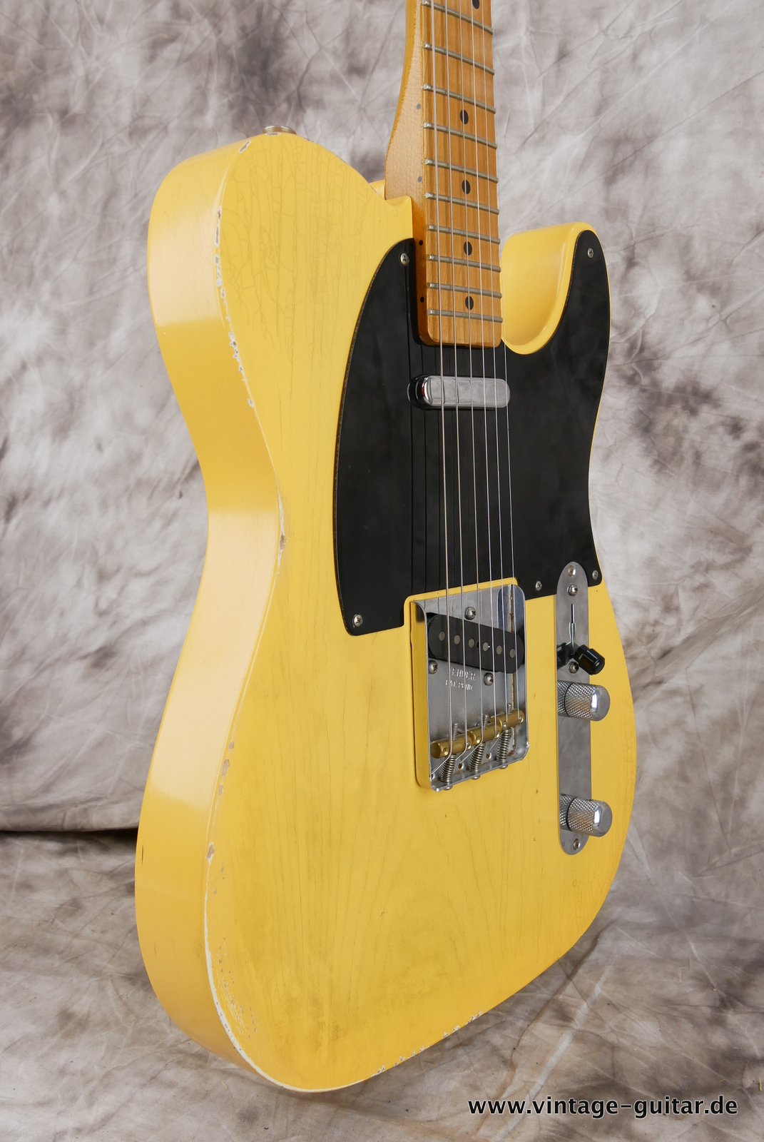 Fender-Telecaster-Roadworn-Mexico-2018-005.JPG