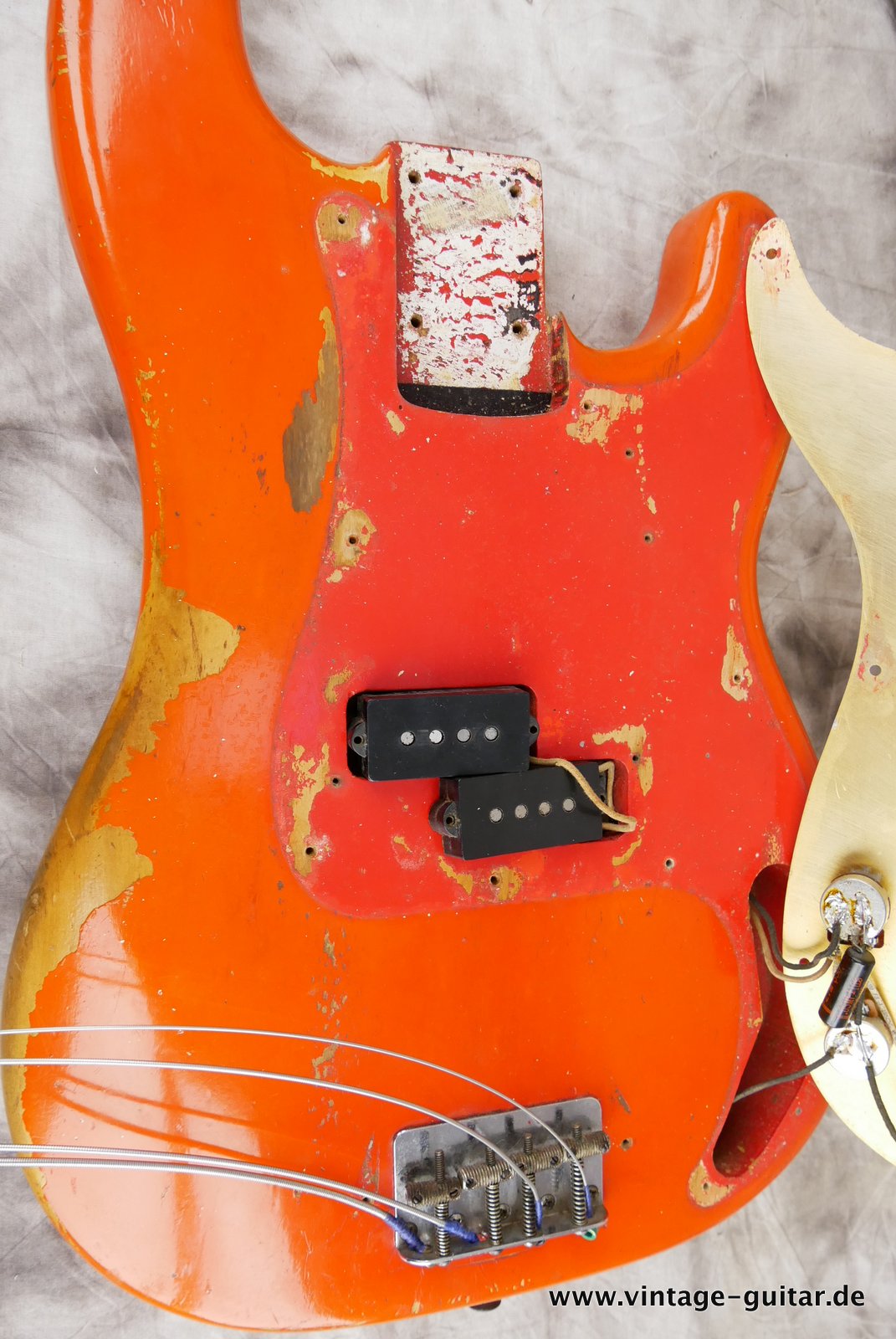 Fender-Precision-Bass-1959-slabboard-017.JPG