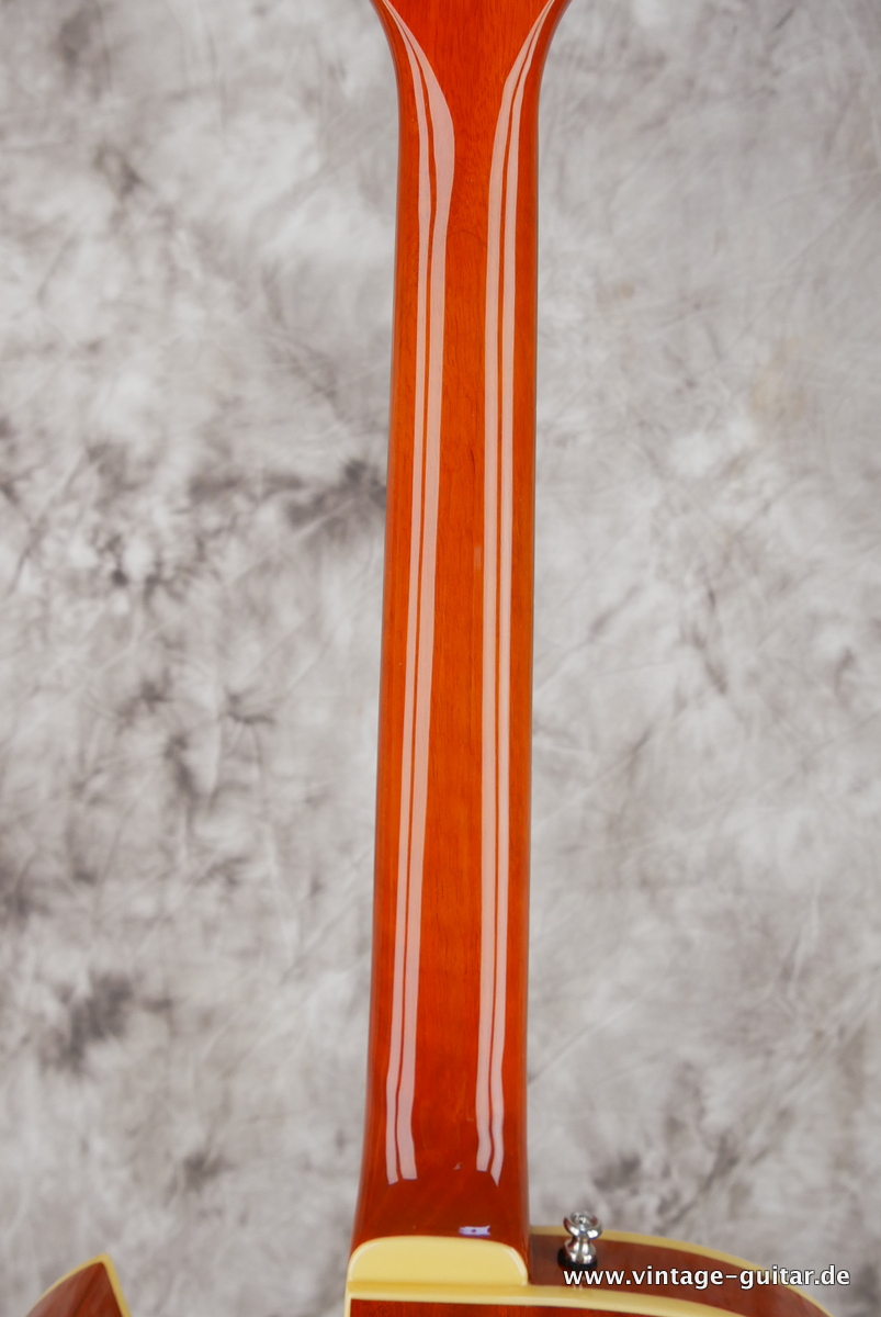 img/vintage/4405/Guild_Starfire_II_ST_natural_2018-012.JPG