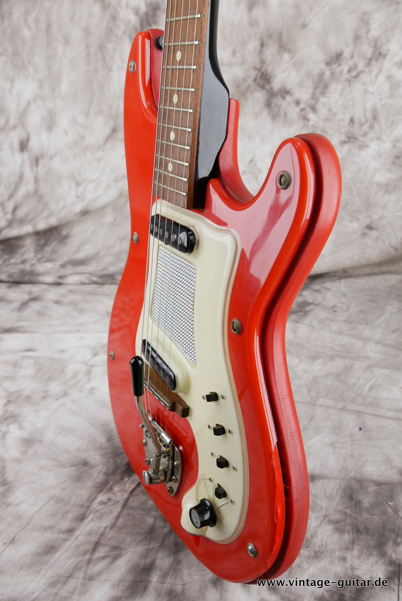 Hagstrom_Kent_PB_24_G_red_vinyl_1963-006.JPG