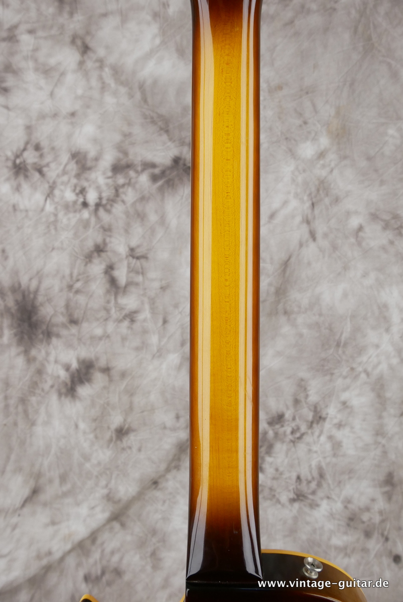 img/vintage/4420/Gibson_Les_Paul_Standard_USA_sunburst_1979-012.JPG
