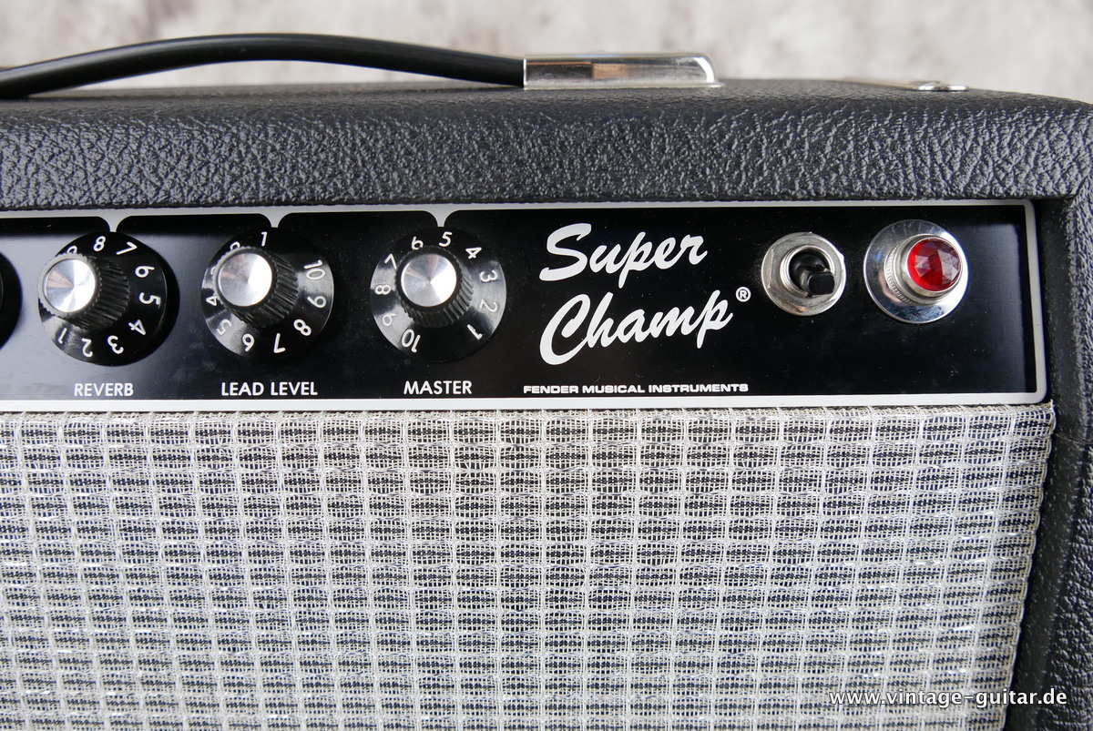 Fender_Super_Champ_1984-007.JPG