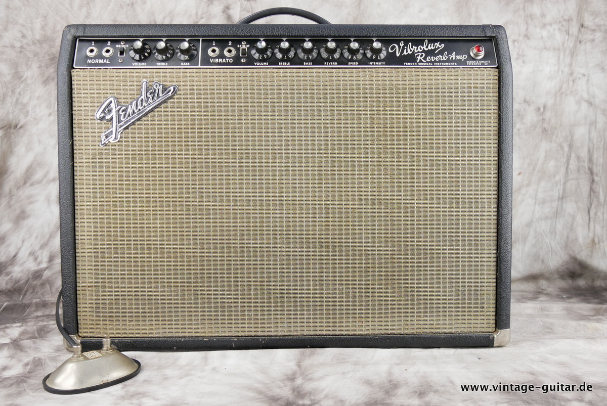 Fender_Vibrolux_Reverb_blackface_1966-001.JPG