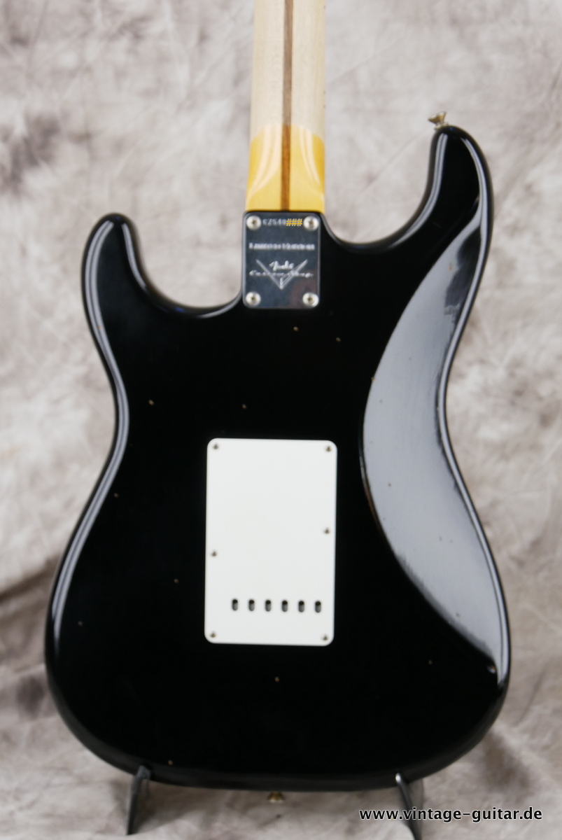 Fender_Stratocaster_Eric_Clapton_Custom_Shop_30th_anniversary_black_2019-004.JPG