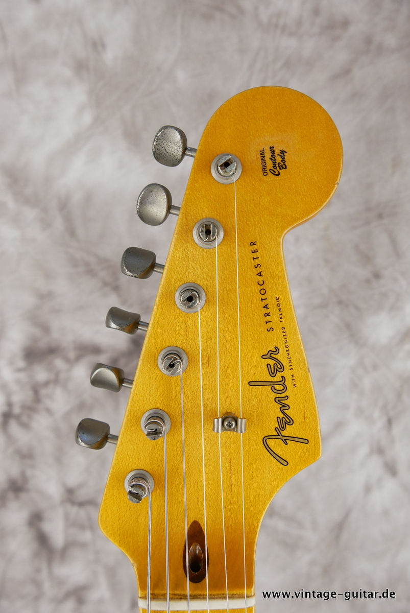 Fender_Stratocaster_Eric_Clapton_Custom_Shop_30th_anniversary_black_2019-009.JPG