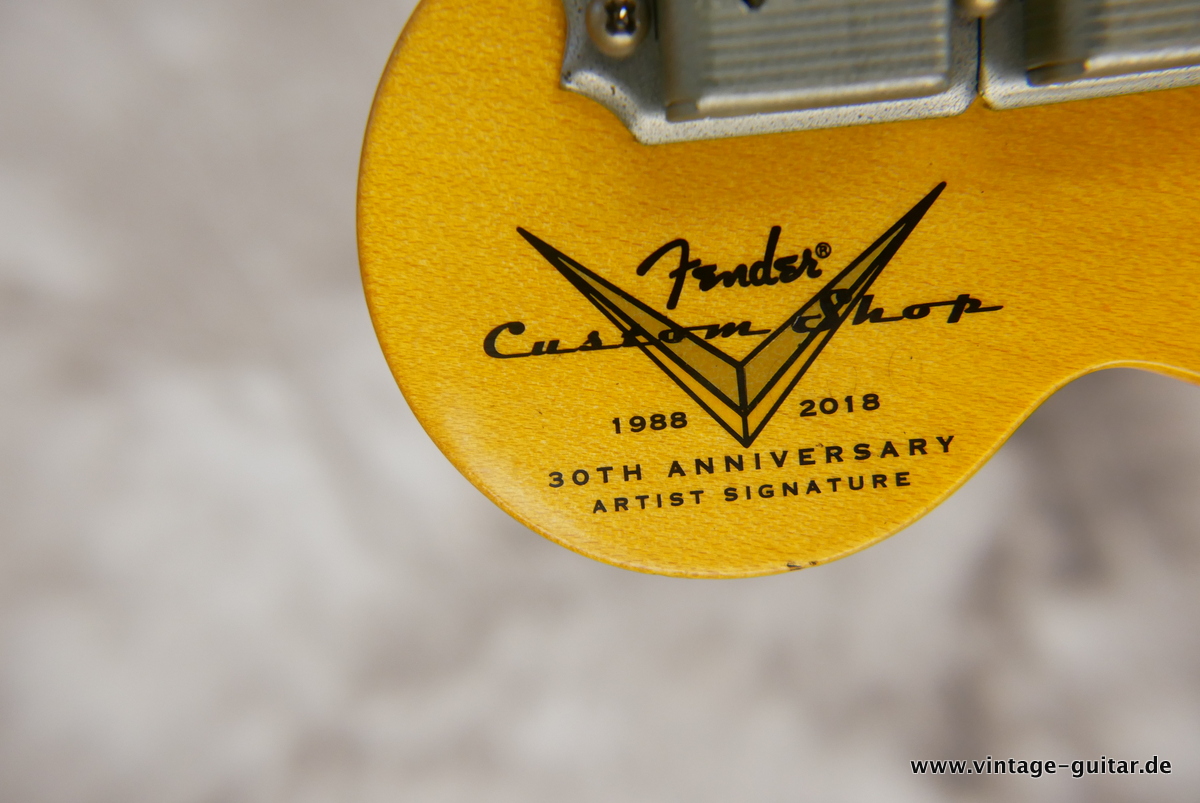 Fender_Stratocaster_Eric_Clapton_Custom_Shop_30th_anniversary_black_2019-014.JPG