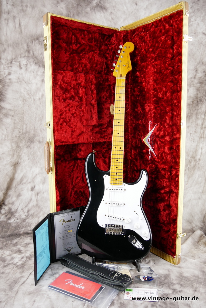 Fender_Stratocaster_Eric_Clapton_Custom_Shop_30th_anniversary_black_2019-015.JPG