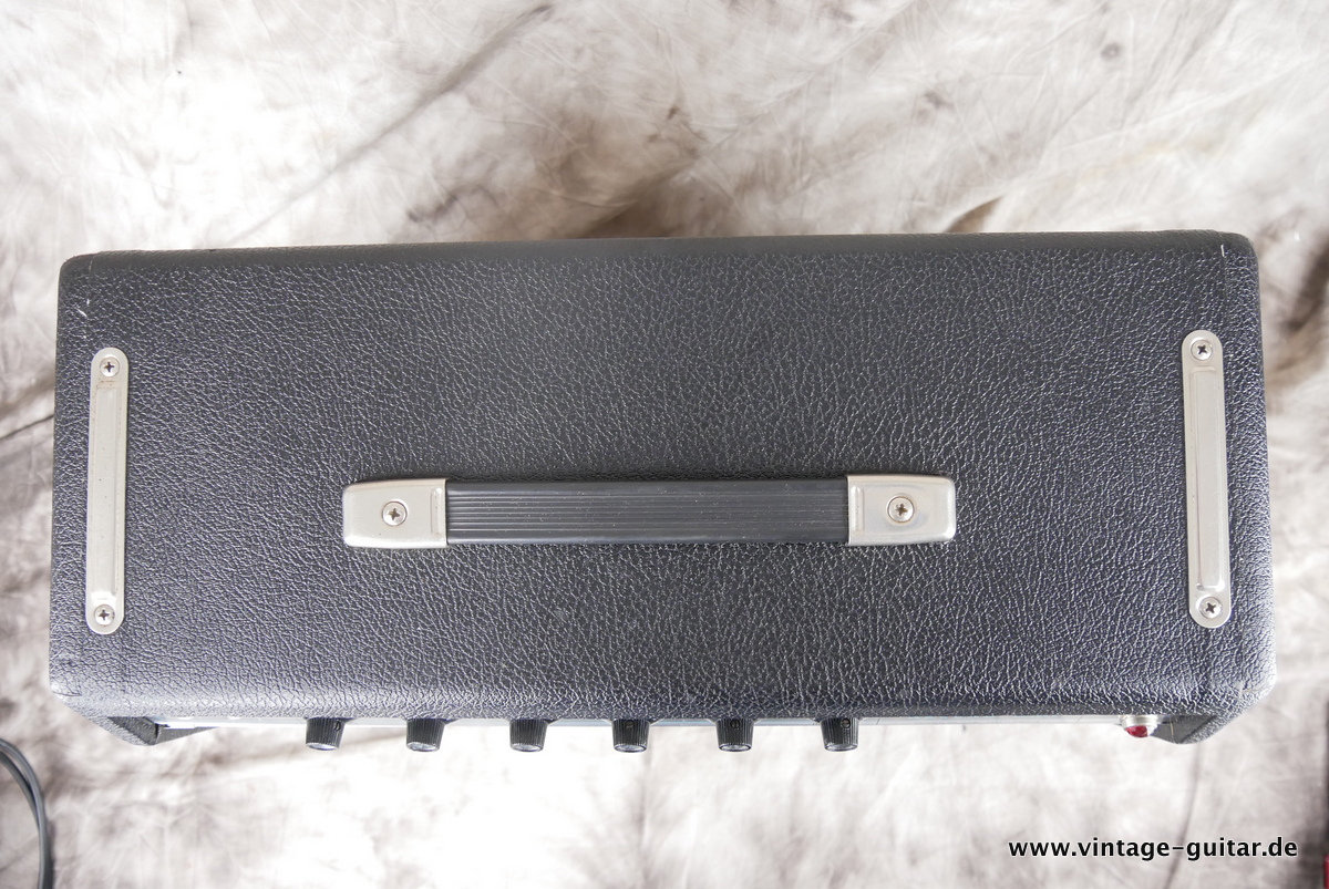 Fender_Princeton_Reverb_silverface_alutrim_1969-003.JPG