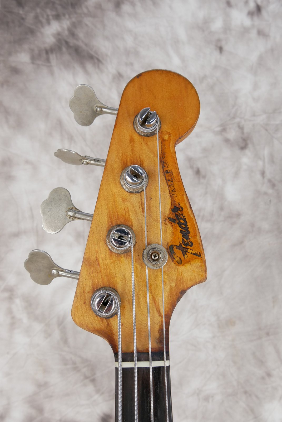 Fender-Jazz-Bass-1962-sunburst-009.JPG