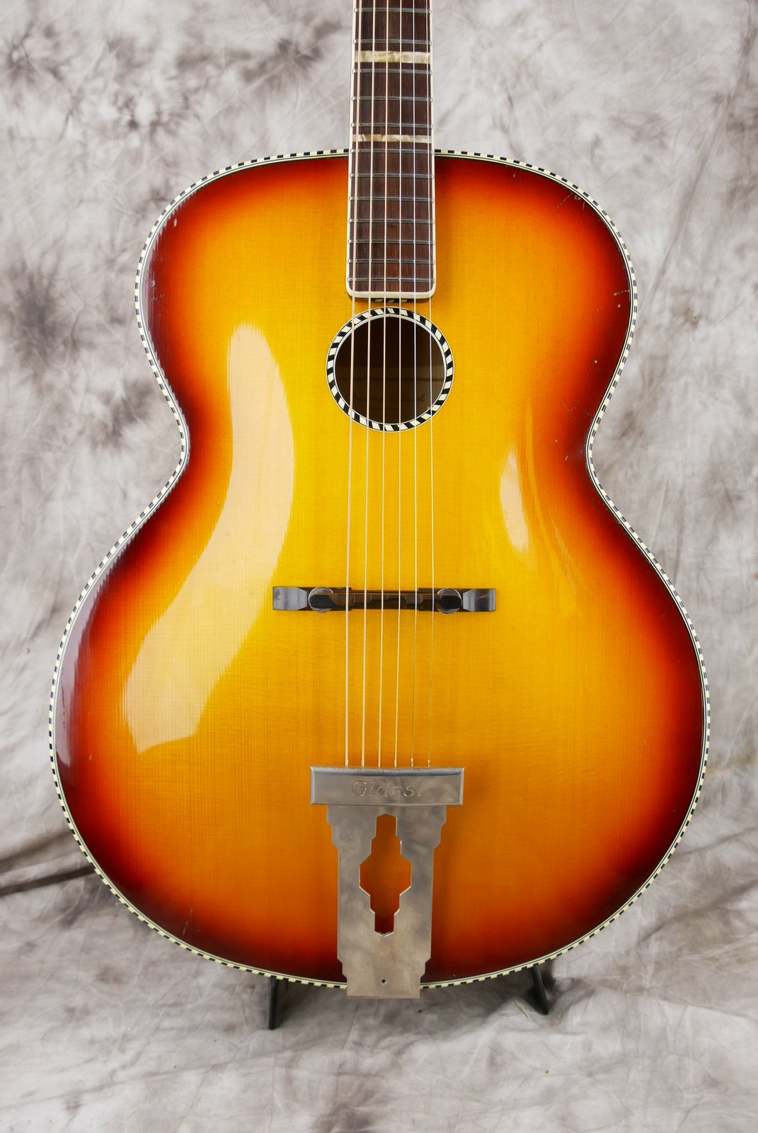 Gustav-Glassl-Archtop-1960-002.JPG