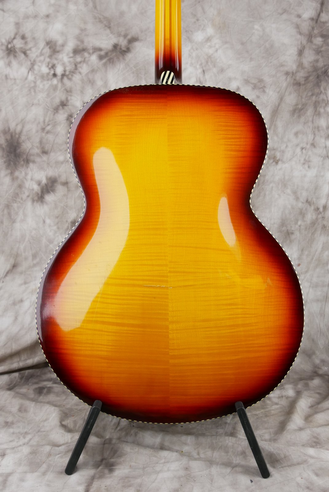 Gustav-Glassl-Archtop-1960-004.JPG