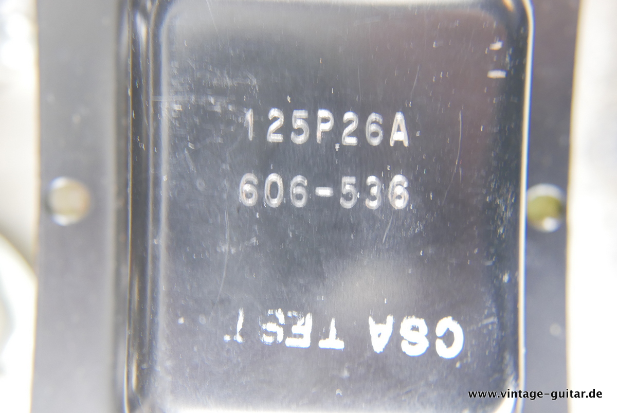img/vintage/4441/Fender_Vibrolux_Reverb_blackface_collectors_item_1965_1966-014.JPG