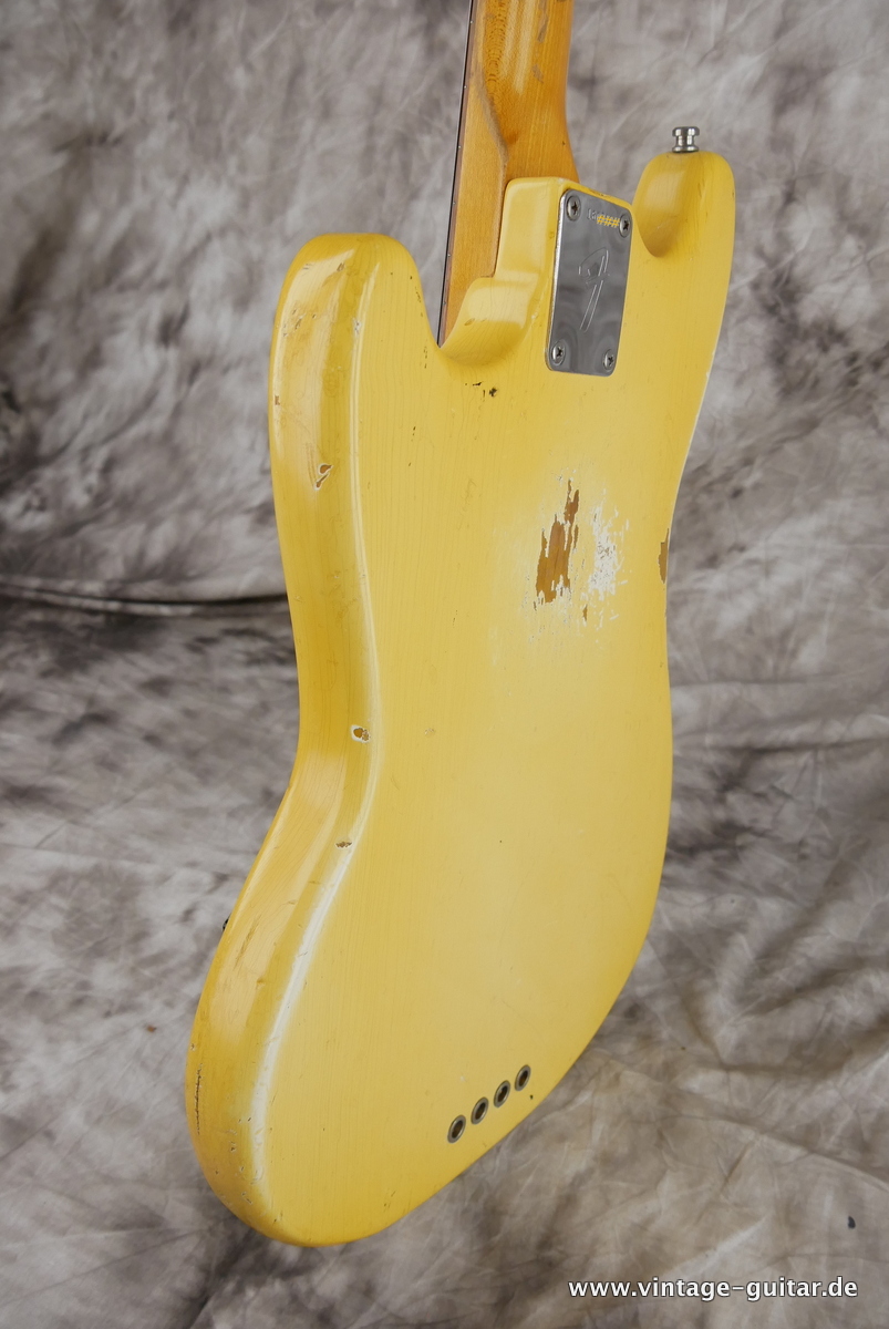 Fender_Mustang_Bass_olympic_white_1966-007.JPG