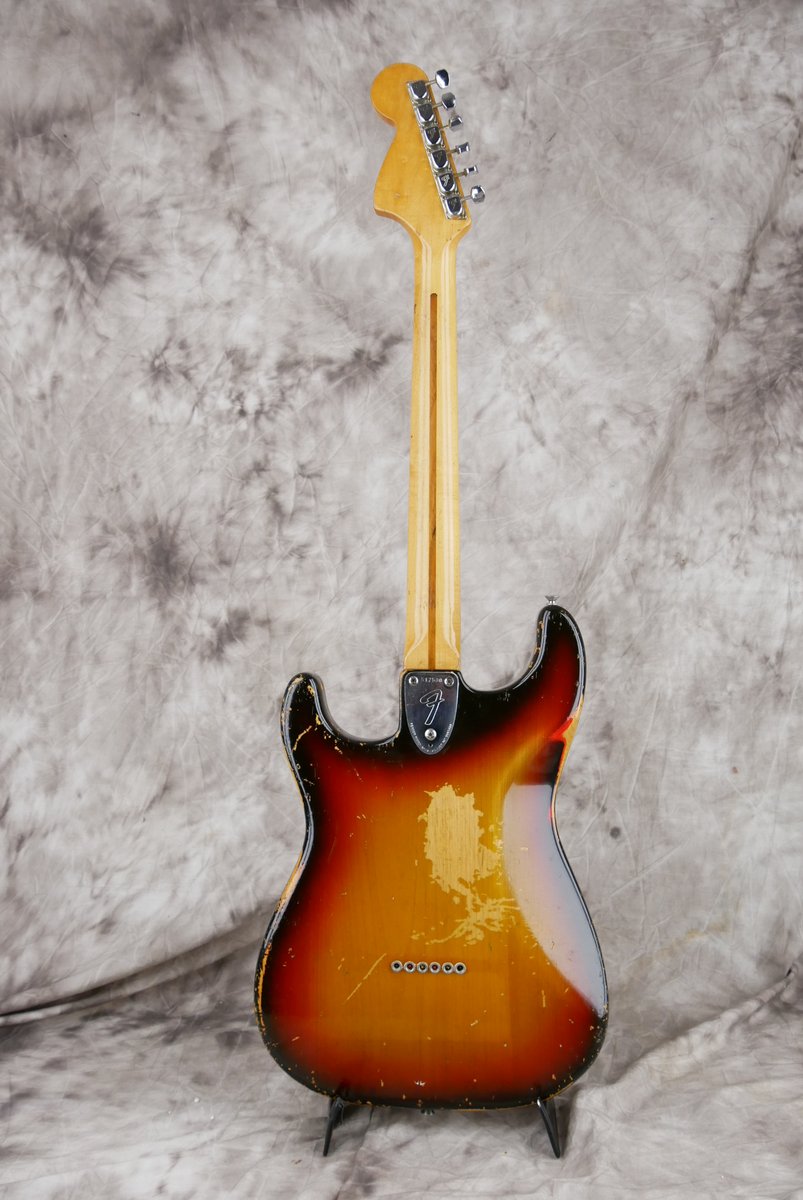 Fender-Stratocaster-1973-hardtail-sunburst-003.JPG