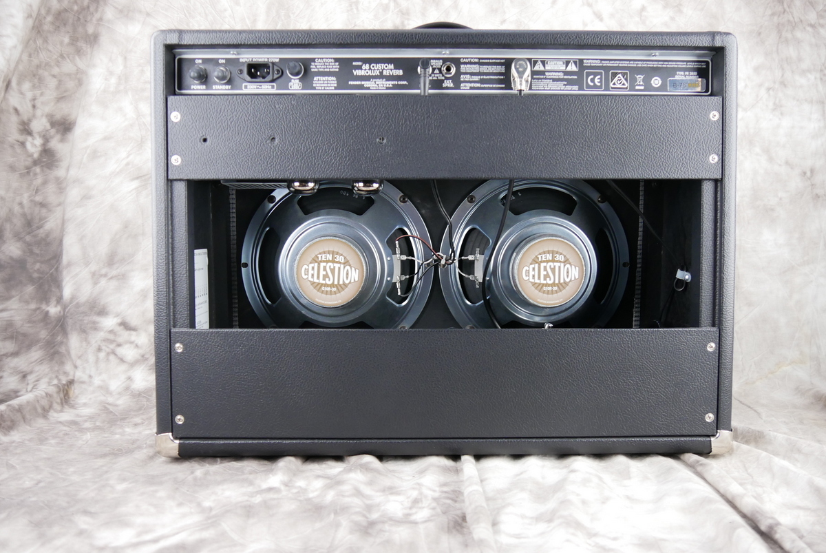 img/vintage/4479/Fender_Vibrolux_Reverb_Custom_68_black_2019-002.JPG